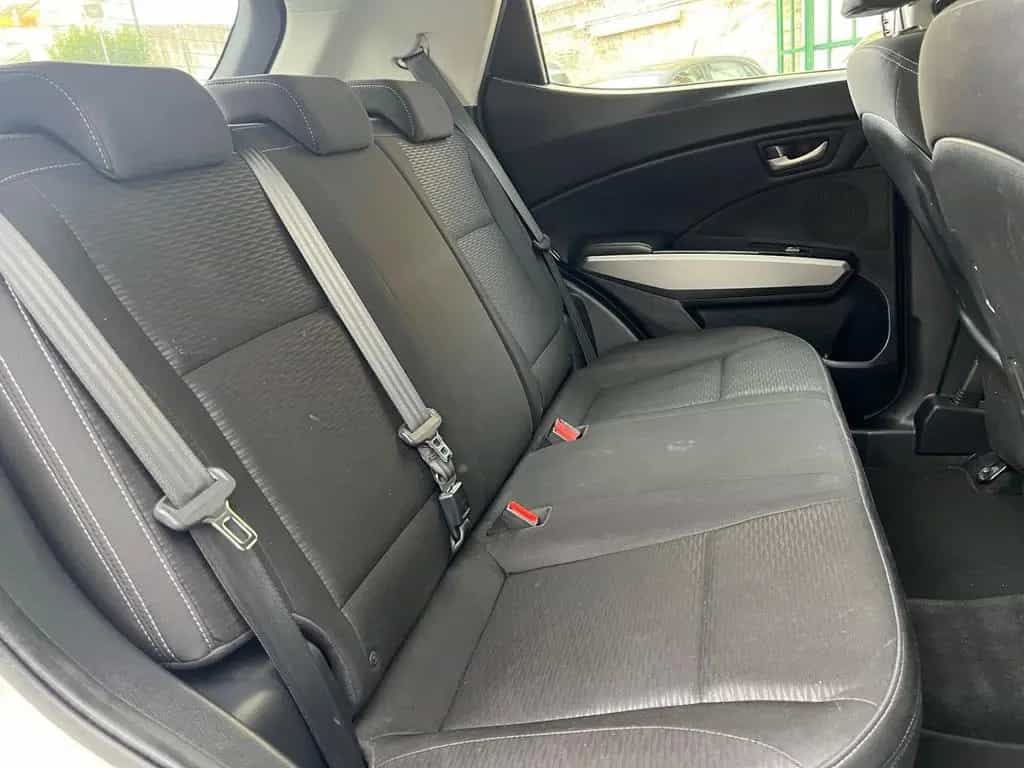 Ssangyong Tivoli 1.6d 2WD Be 02/2016-photo-10