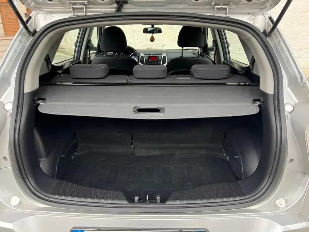 Ssangyong Tivoli 1.6d 2WD Be 02/2016-photo-14