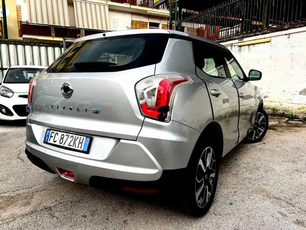 Ssangyong Tivoli 1.6d 2WD Be 02/2016-photo-5