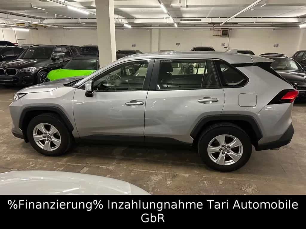Toyota RAV 4 RAV4 2.0 4x2 LED,Navi,Kamera,AHK,1.Hand,97tkm 06/2019-photo-2