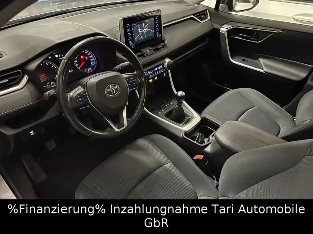 Toyota RAV 4 RAV4 2.0 4x2 LED,Navi,Kamera,AHK,1.Hand,97tkm 06/2019-photo-4