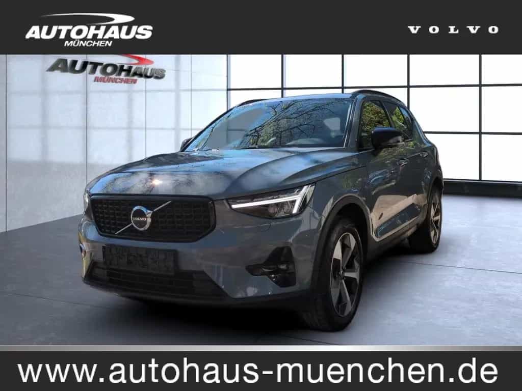 Volvo XC40 XC 40 Plus Dark 2WD 02/2023-photo-0