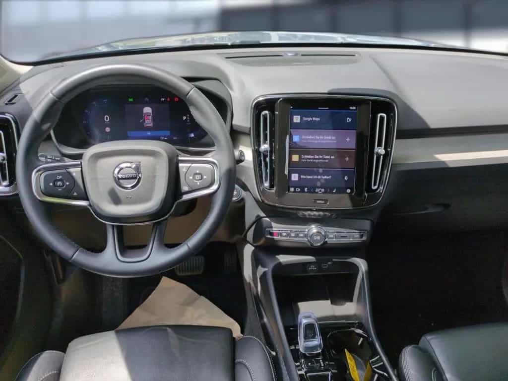 Volvo XC40 XC 40 Plus Dark 2WD 02/2023-photo-17