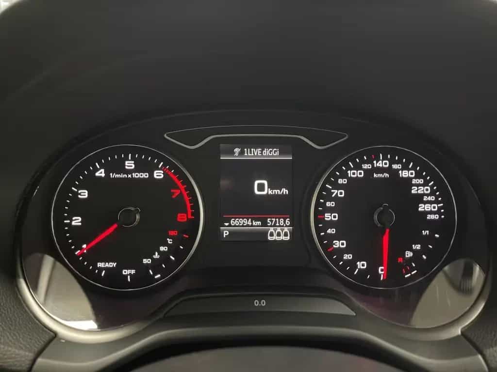 Audi Q2 35 TFSI S line AHK LED LM 19" Navi PDC vo+hi 05/2020-photo-6