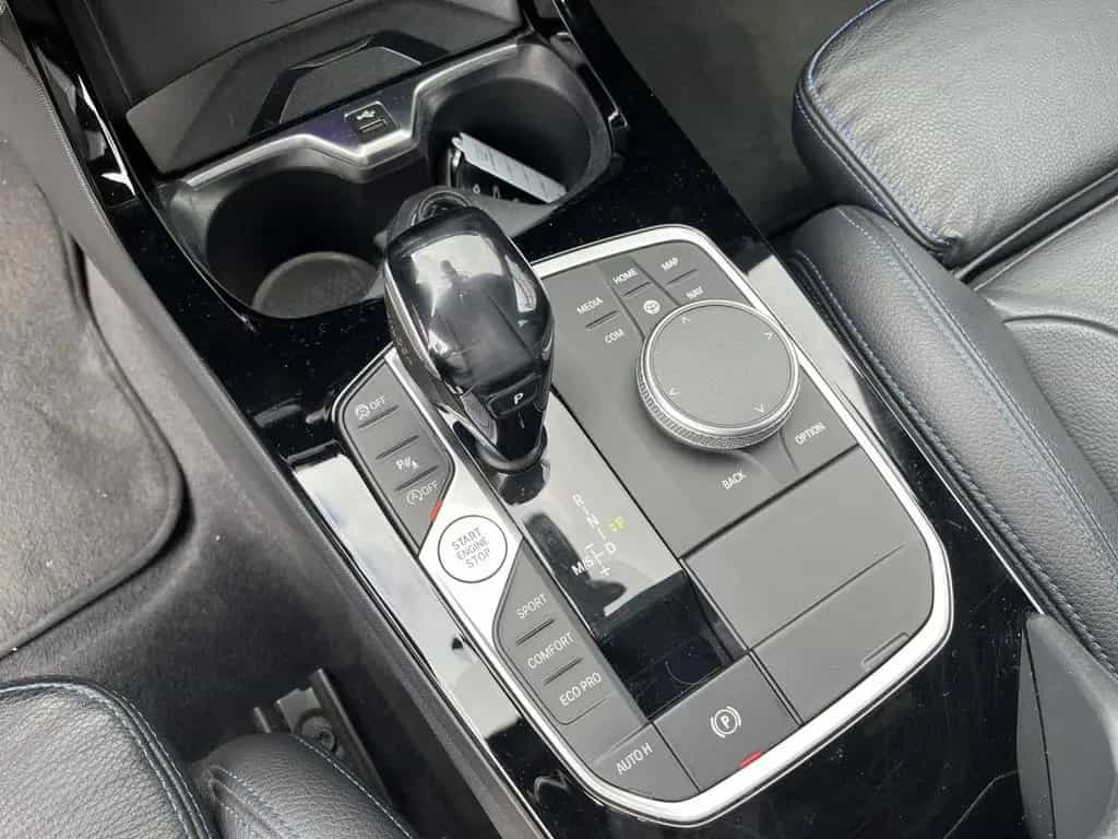 BMW M135 I xDr LiveCPr,ACC,H/K,e-Sitze,HUD,DAB,DA LED 09/2020-photo-14