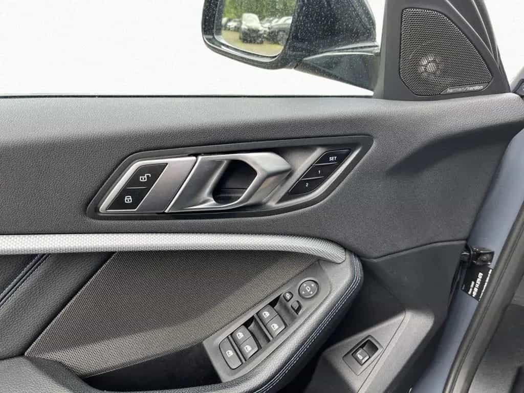 BMW M135 I xDr LiveCPr,ACC,H/K,e-Sitze,HUD,DAB,DA LED 09/2020-photo-15