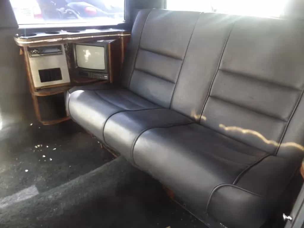 Lincoln Town Car Stretchlimousine 5.0 V8 01/1987-photo-16