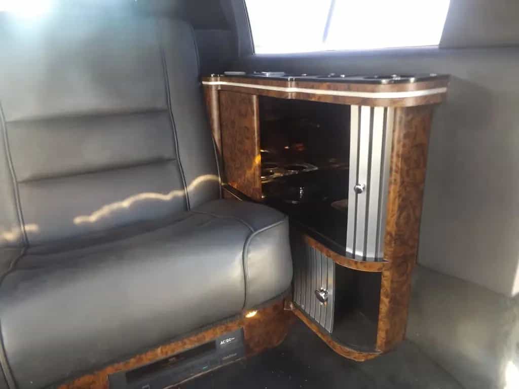 Lincoln Town Car Stretchlimousine 5.0 V8 01/1987-photo-19