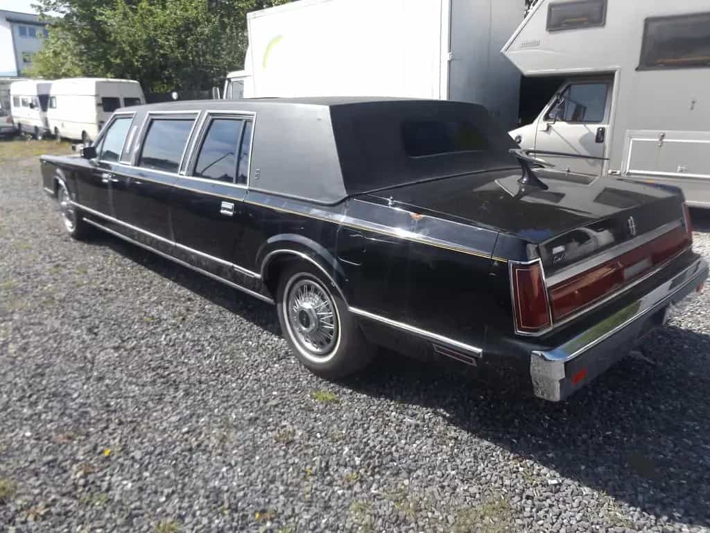 Lincoln Town Car Stretchlimousine 5.0 V8 01/1987-photo-3