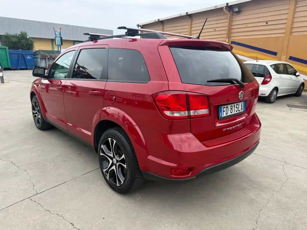 Fiat Freemont 2.0 Multijet 140 CV Lounge 06/2016-photo-9