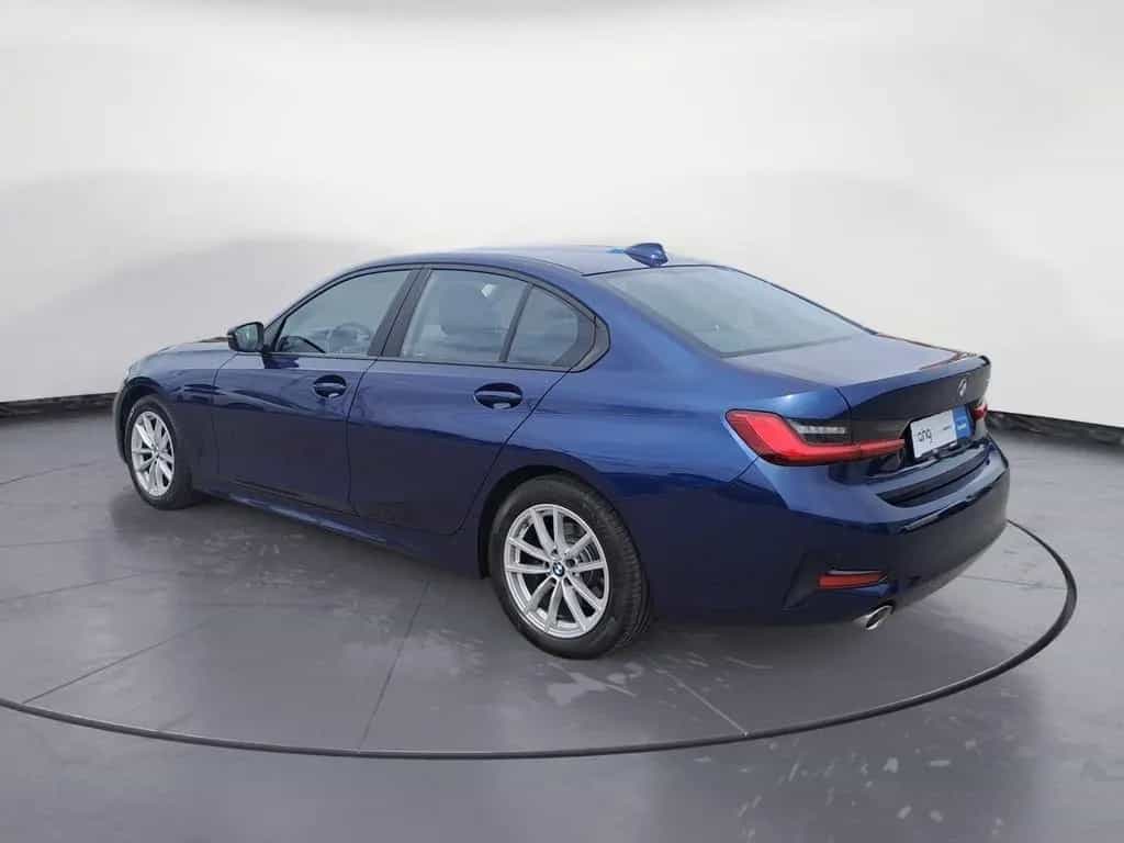 BMW 320 d Advantage Aut. Klimaaut. Komfortzugang PDC 08/2019-photo-2