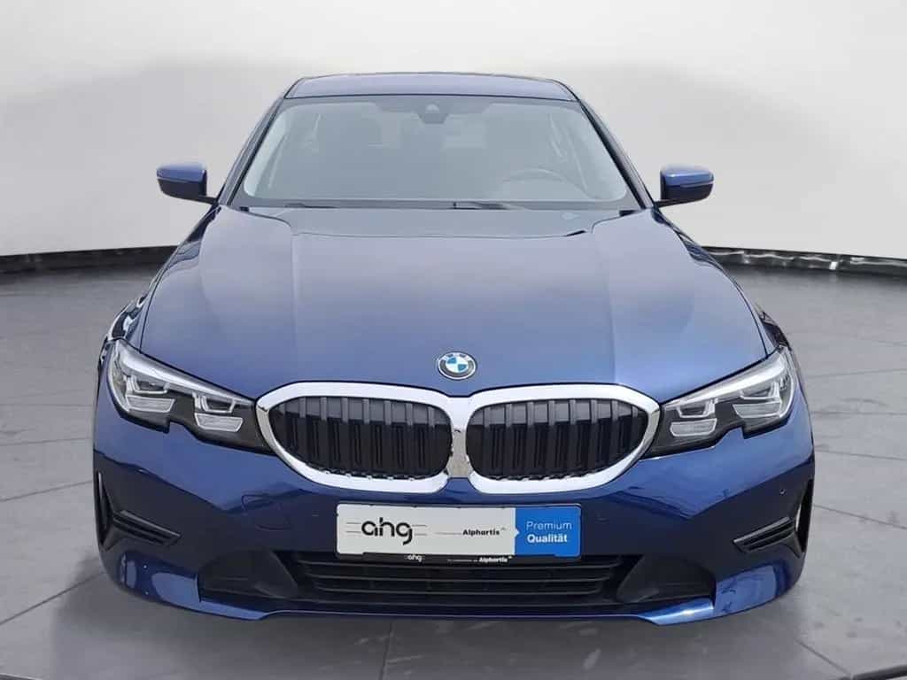 BMW 320 d Advantage Aut. Klimaaut. Komfortzugang PDC 08/2019-photo-5