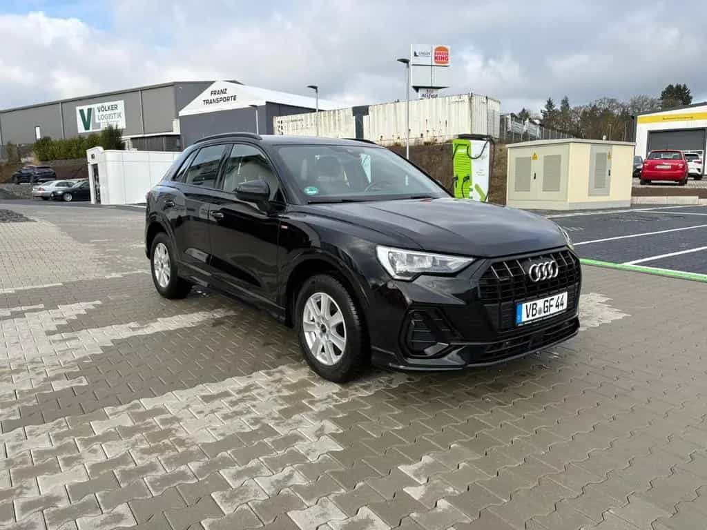 Audi Q3 35 TDI quattro S tronic S line 03/2021-photo-0
