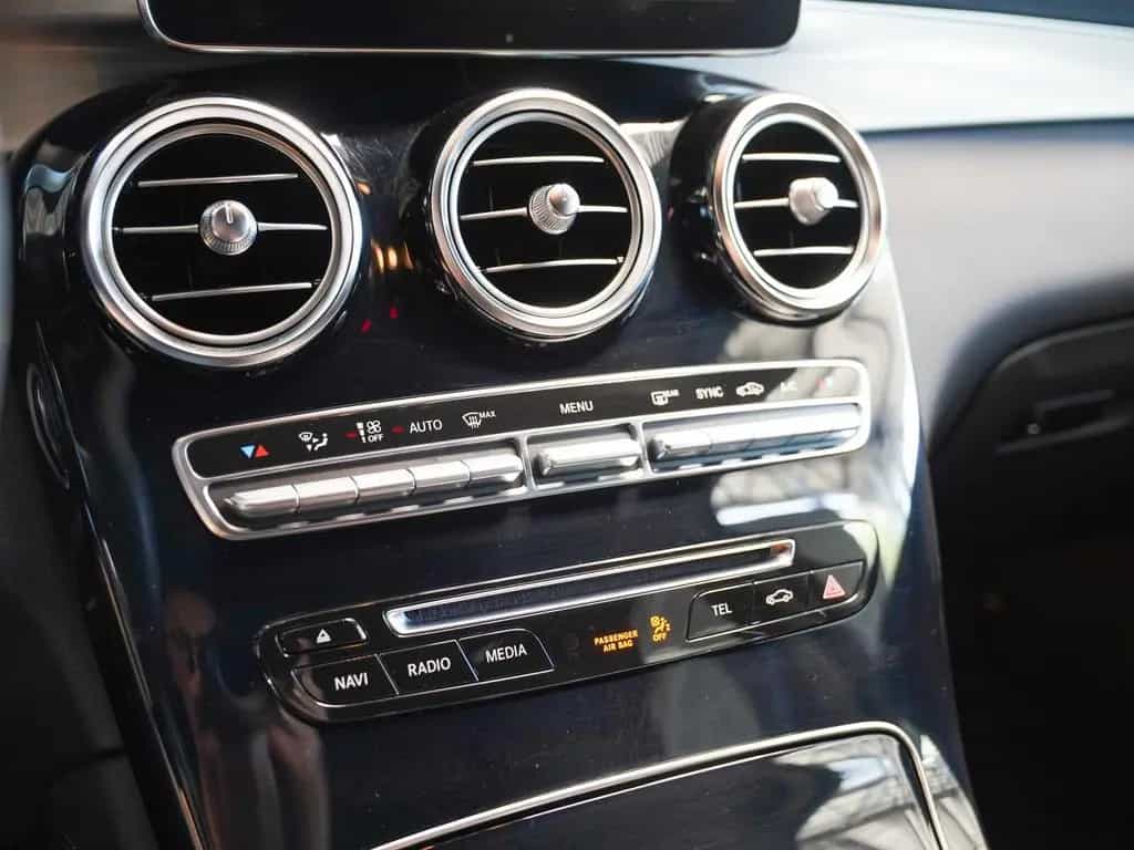 Mercedes-Benz GLC 250 d 4M Coupé AMG Line COMAND AHK ILS Kamer 02/2019-photo-26