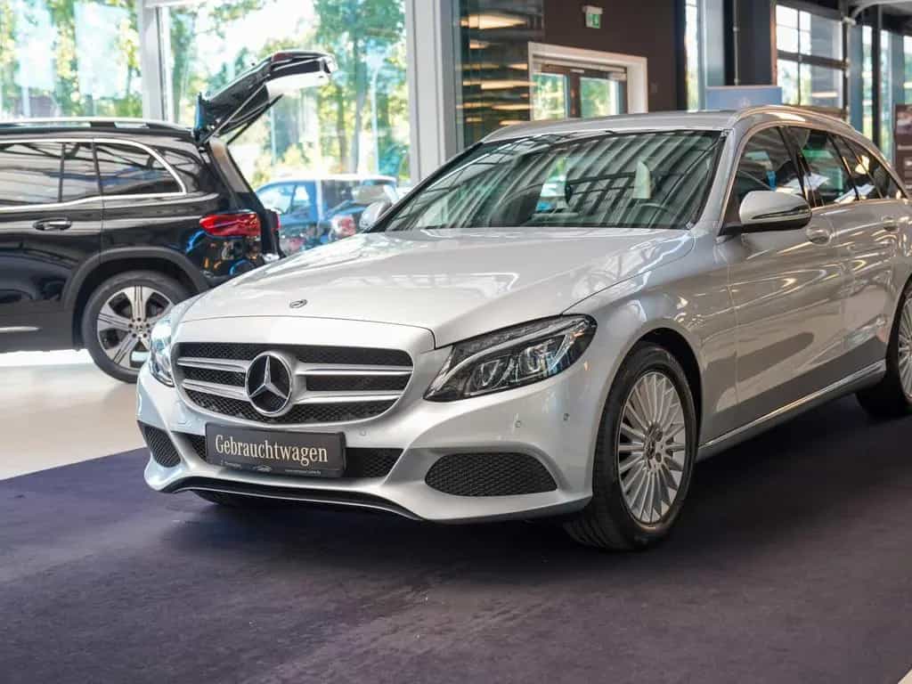Mercedes-Benz C 200 T AVANTGARDE LED Intelligent Light AHK 07/2017-photo-8
