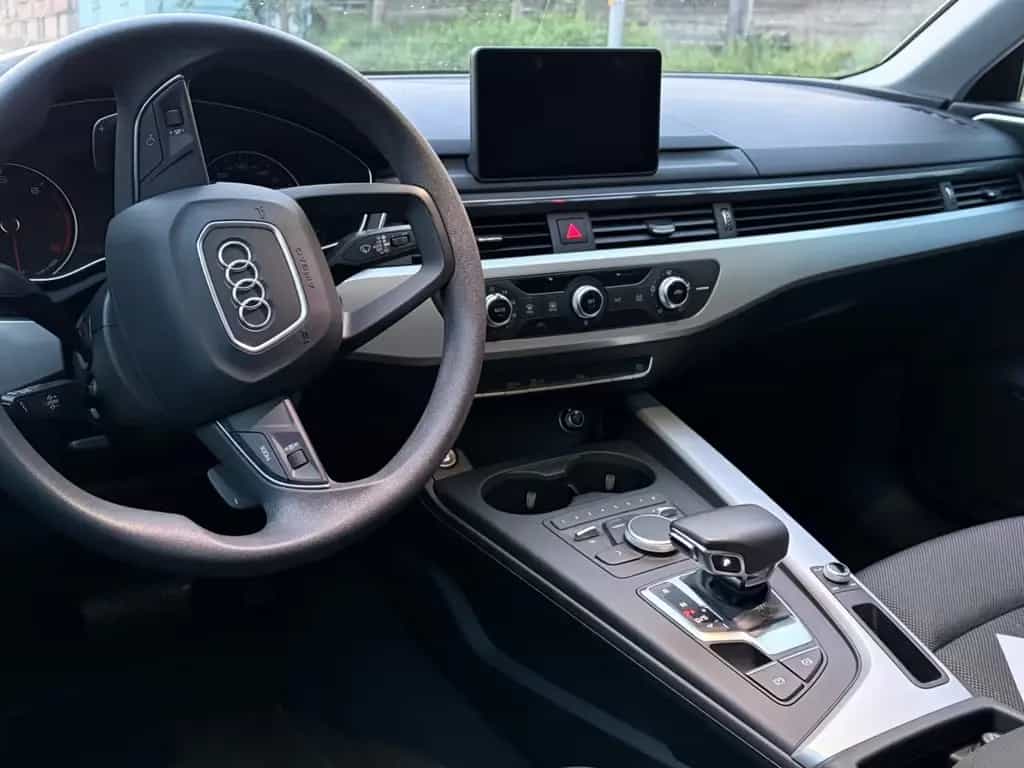 Audi A4 Lim.AUTOMATI/PDC/KAMERA/TEMPOMA/I HAND 10/2017-photo-14