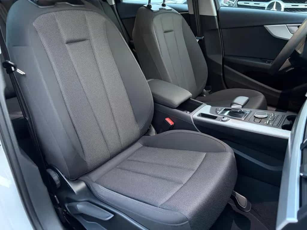 Audi A4 Lim.AUTOMATI/PDC/KAMERA/TEMPOMA/I HAND 10/2017-photo-18