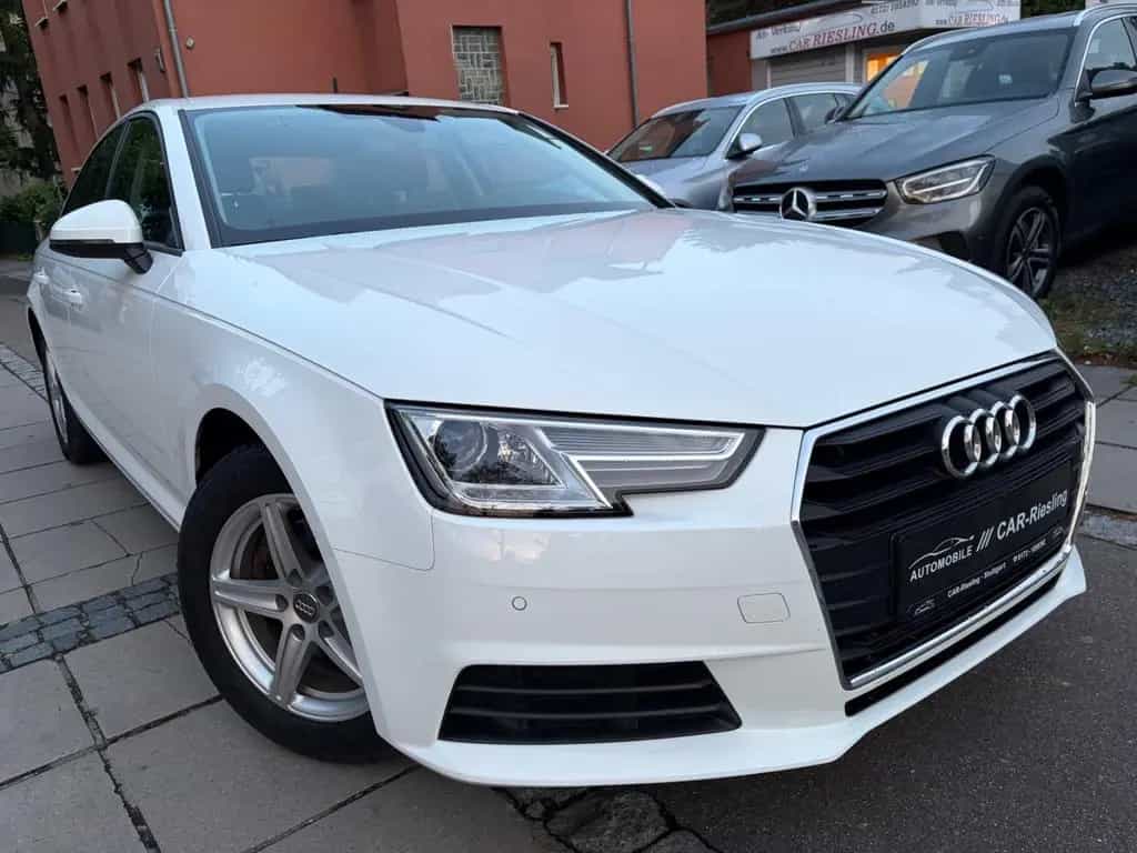 Audi A4 Lim.AUTOMATI/PDC/KAMERA/TEMPOMA/I HAND 10/2017-photo-21