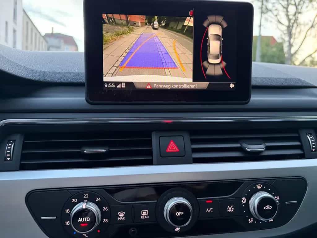 Audi A4 Lim.AUTOMATI/PDC/KAMERA/TEMPOMA/I HAND 10/2017-photo-7