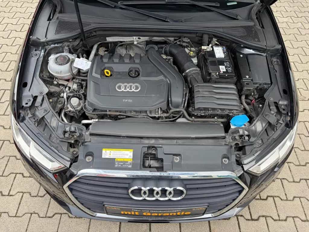 Audi A3 Sportback 35 TFSI sport Navi Xenon Klimaaut 11/2018-photo-13