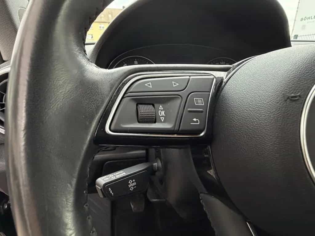 Audi A3 Sportback 35 TFSI sport Navi Xenon Klimaaut 11/2018-photo-22