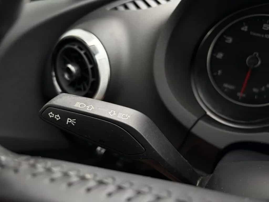 Audi A3 Sportback 35 TFSI sport Navi Xenon Klimaaut 11/2018-photo-25