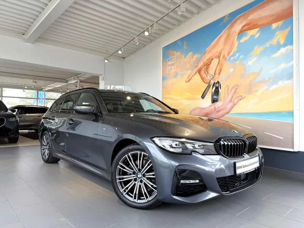 BMW 320 d xDr. Tour. M Sport KAM+ACC+LEDer+AHK+STANDH 09/2020-photo-1