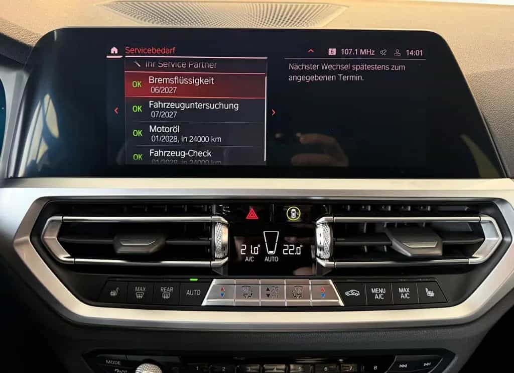 BMW 320 d xDr. Tour. M Sport KAM+ACC+LEDer+AHK+STANDH 09/2020-photo-32
