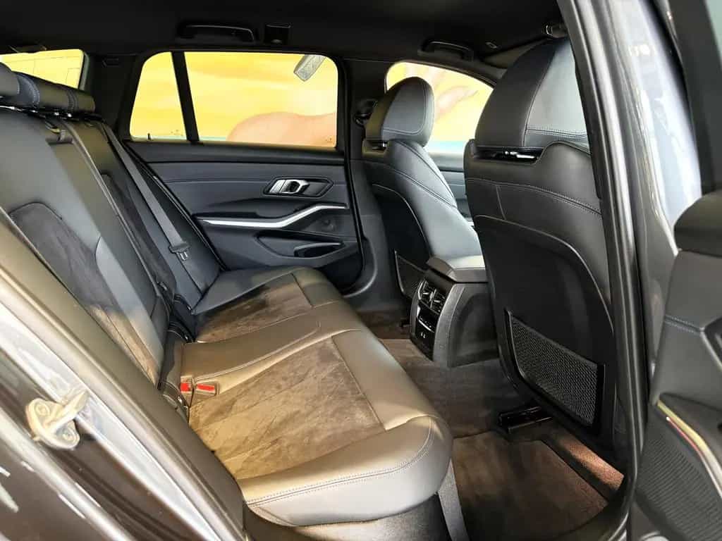 BMW 320 d xDr. Tour. M Sport KAM+ACC+LEDer+AHK+STANDH 09/2020-photo-37