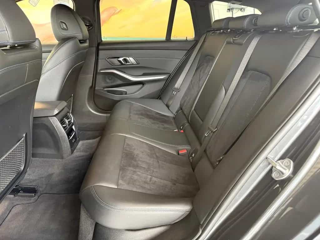 BMW 320 d xDr. Tour. M Sport KAM+ACC+LEDer+AHK+STANDH 09/2020-photo-8