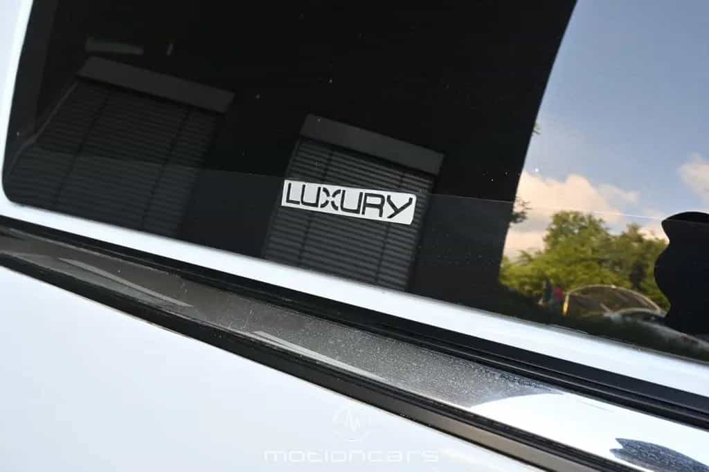 Lincoln Navigator Limousine 09/2004-photo-5