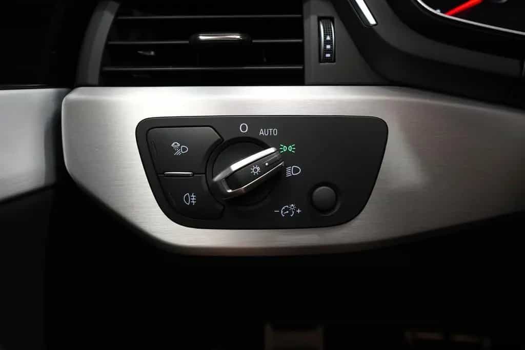Audi A4 Avant 35 TDI S-tr. "S line" AHK*LED*SITZH 04/2020-photo-27