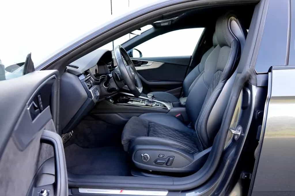 Audi A5 40 TFSI *EDITION ONE* BLACK EDITION* S LINE* 09/2020-photo-7