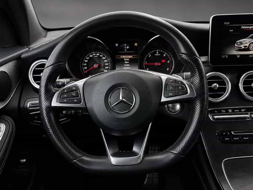 Mercedes-Benz GLC 220 d 4M. *AMG*NightPaket*Command*Keyless*LED 01/2019-photo-13