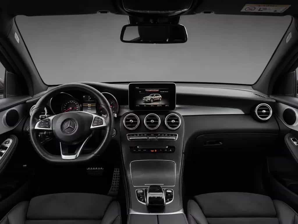 Mercedes-Benz GLC 220 d 4M. *AMG*NightPaket*Command*Keyless*LED 01/2019-photo-17