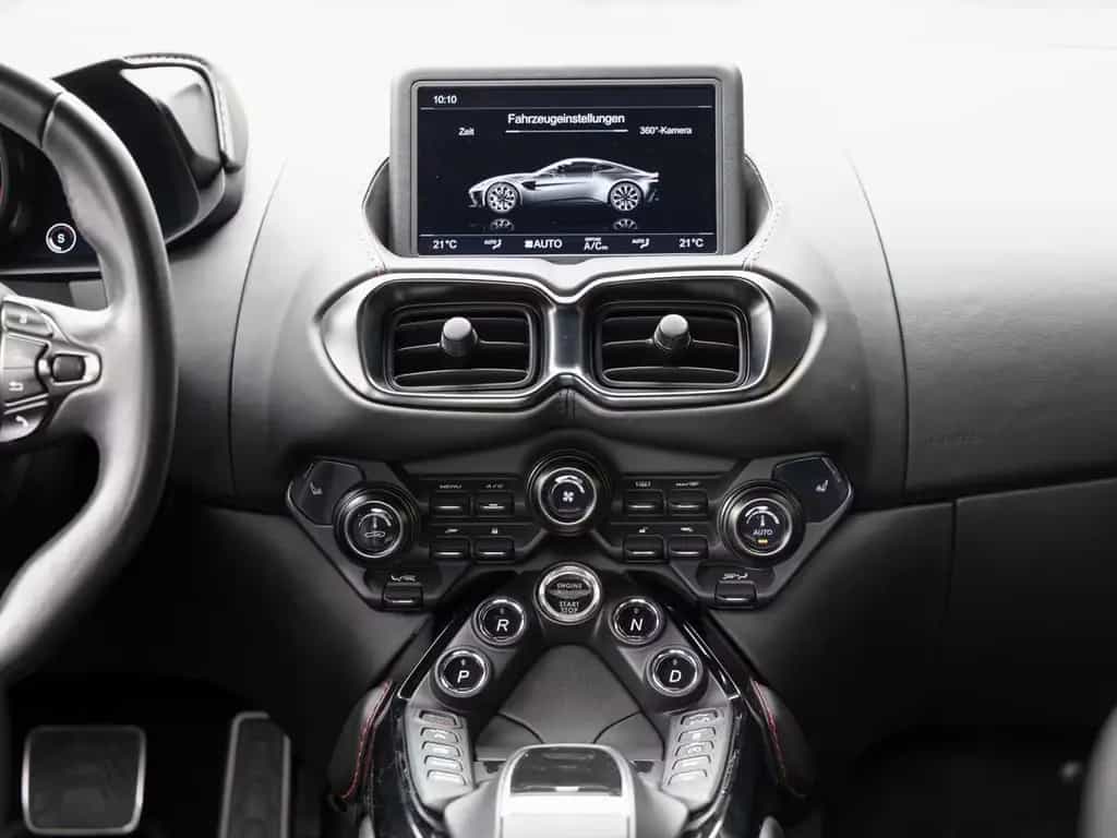 Aston Martin V8 Vantage -Onyx Black- 09/2019-photo-23