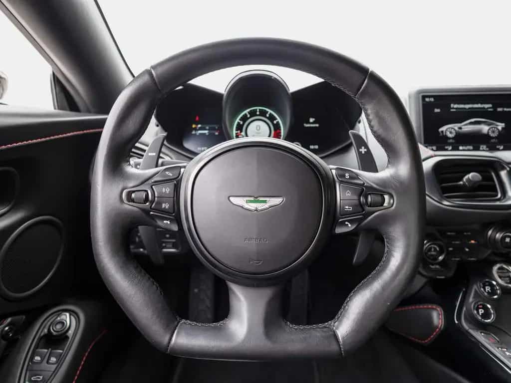 Aston Martin V8 Vantage -Onyx Black- 09/2019-photo-24