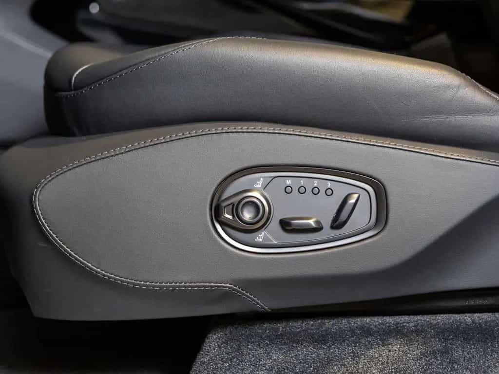 Aston Martin DBX 707 -Jet Black | Full PPF Satin- 10/2025-photo-16