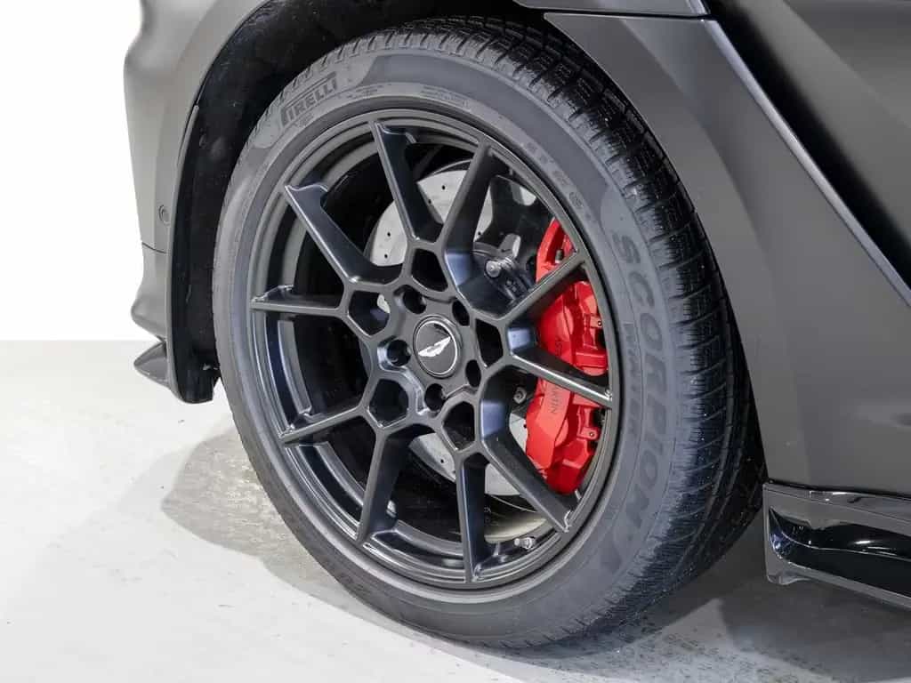 Aston Martin DBX 707 -Jet Black | Full PPF Satin- 10/2025-photo-3