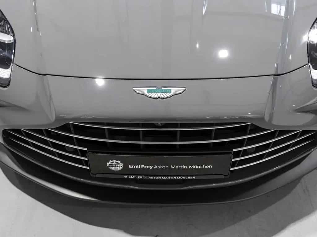 Aston Martin V8 Vantage -China Grey- null-photo-9