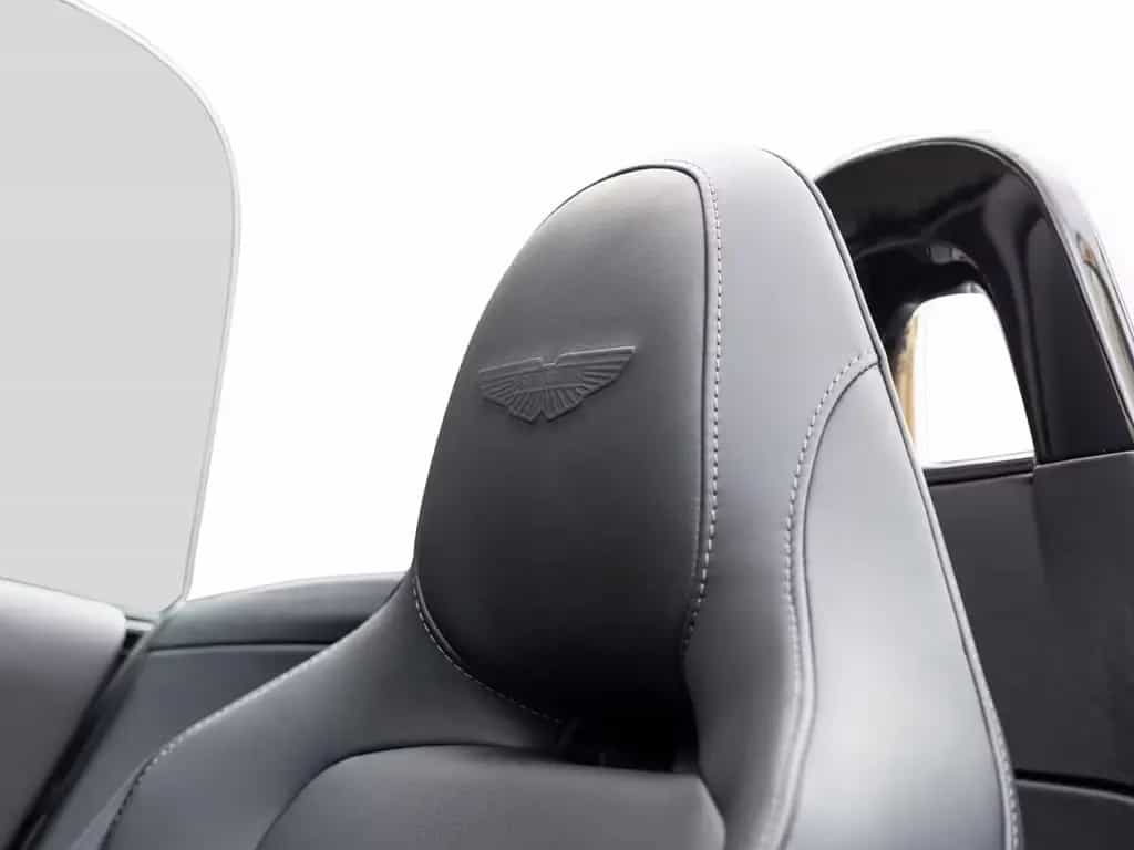 Aston Martin V8 Vantage Roadster -Xenon Grey- null-photo-4