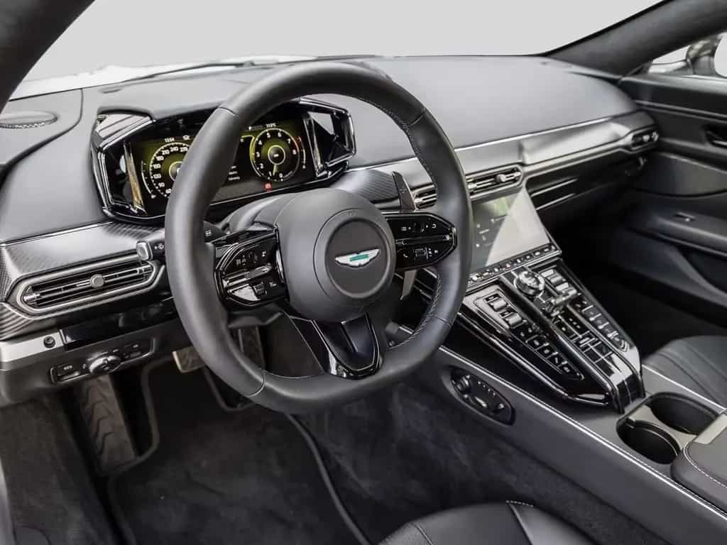 Aston Martin V8 Vantage -Zenith White- 01/2026-photo-2