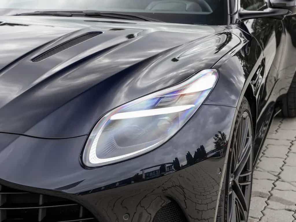 Aston Martin DB12 Coupe -Ultramarine Black- null-photo-11