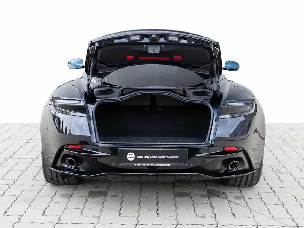 Aston Martin DB12 Coupe -Ultramarine Black- null-photo-3