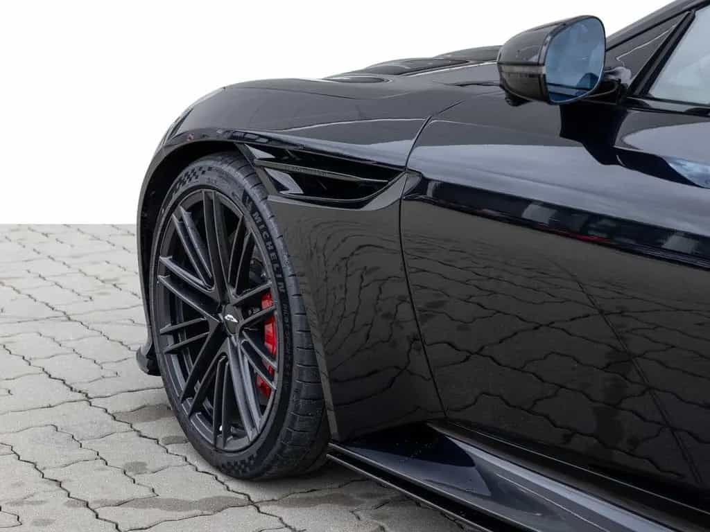Aston Martin DB12 Coupe -Ultramarine Black- null-photo-6