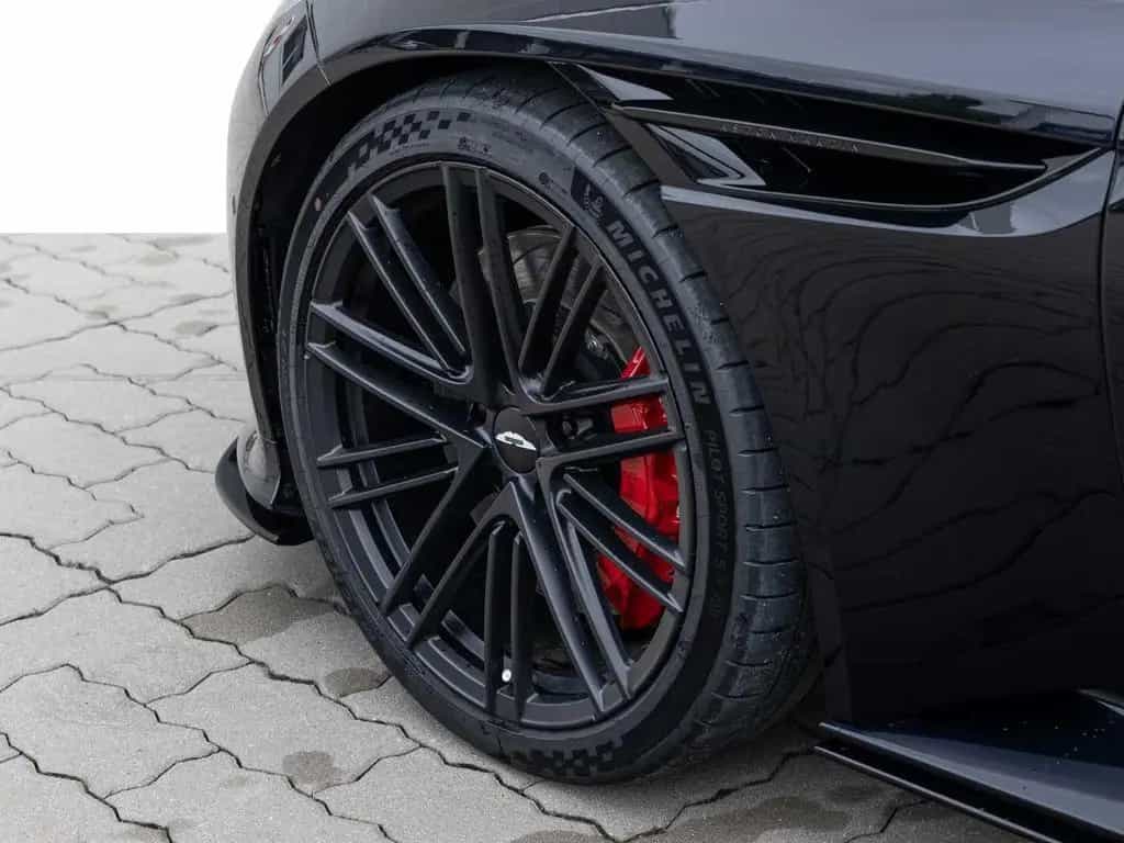 Aston Martin DB12 Coupe -Ultramarine Black- null-photo-7