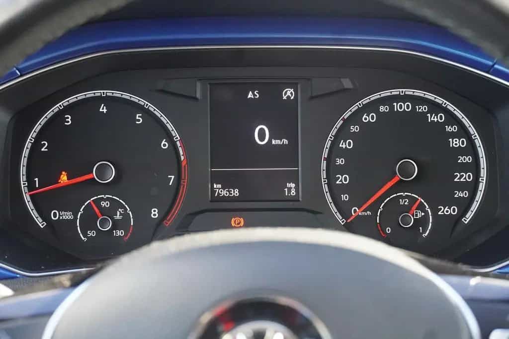 Volkswagen T-Roc 1.5 TSI Style LED Navi ACC Panorama Beats 04/2018-photo-16