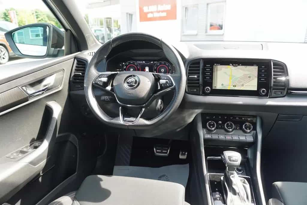 Skoda Karoq 1.5 TSI DSG Sportline LED Navi Kamera 04/2021-photo-13