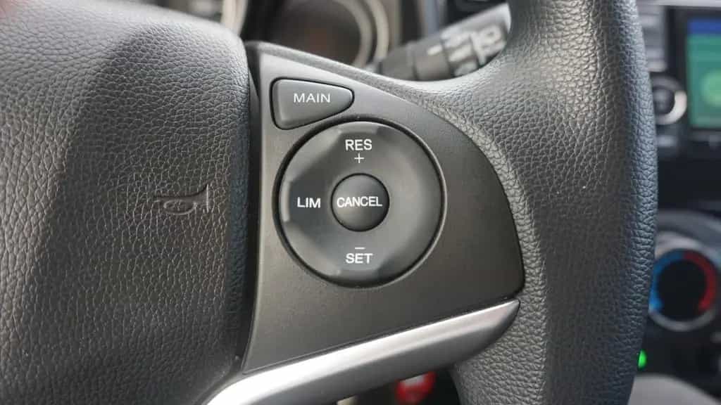 Honda Jazz 1.3 Trend Sitzheizung Tempomat Klima USB 05/2019-photo-13