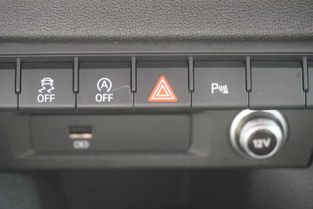 Audi A1 1.0 TFSI advanced LED Navi Sitzheizung Klima 01/2020-photo-19